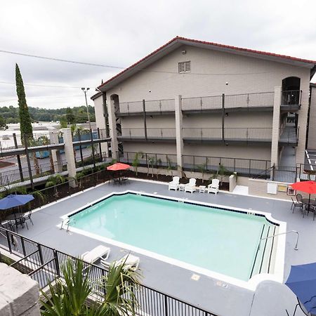 Bhagat Hotels Stone Mountain Atlanta BW Signature Collection Tucker Exterior photo